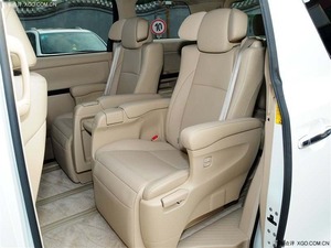 丰田埃尔法中东版现车优惠 年末收关亲情促销