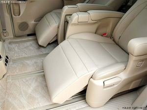 2015款丰田埃尔法3.5商务车 中东版现车收关热卖