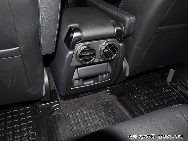 2014款路虎发现四报价行情 降万元发现尖端引擎