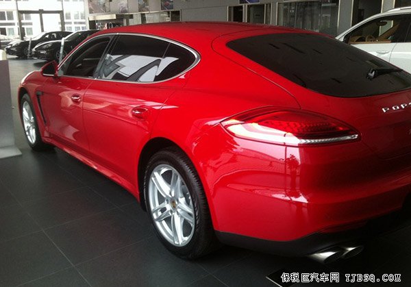 保时捷panamera优惠 帕纳梅拉现车让利清仓