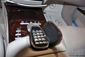 奔驰S65AMG报价299.8万 现车年底促销送礼包