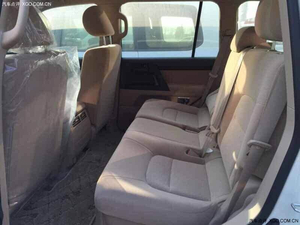 新款丰田兰德酷路泽4000中东版 现车惊喜价