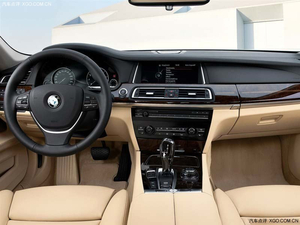 宝马7系商家惊喜价 天津现车新年最高优惠热卖