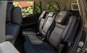 新款奔驰GL450热力到店 2015开市最低价格