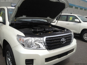 新款丰田兰德酷路泽4000丐版 港口现车热门