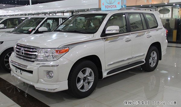 2015款丰田酷路泽4000闪降中 中东版华而不奢