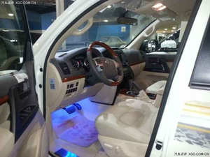 中东版丰田酷路泽4000已到店 现车热力促销中