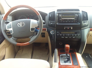 丰田兰德酷路泽4000报价 中东版现车享强马力SUV