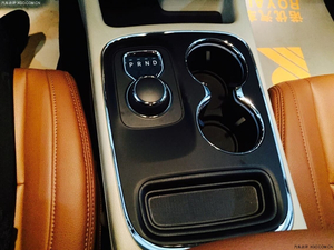 道奇杜兰戈3.6现车热卖 精湛SUV回馈最优价