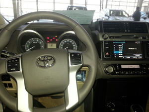 丰田霸道2700超值爆款 中东现车热卖享勇猛SUV