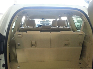 丰田霸道2700超值爆款 中东现车热卖享勇猛SUV