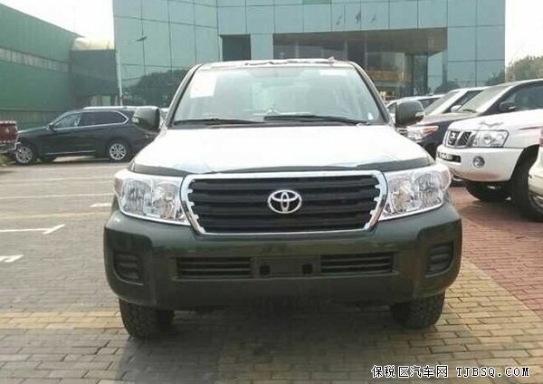 新丰田酷路泽4000丐版 现车防震SUV如履平地
