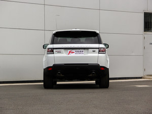 路虎揽胜运动版港口现车 携手辉煌价值新体验