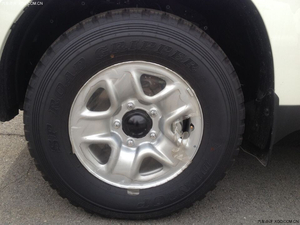 新丰田酷路泽4000丐版 现车防震SUV如履平地