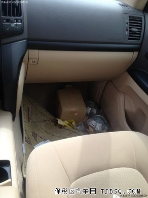 新丰田酷路泽4000丐版 现车防震SUV如履平地