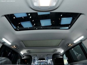 奔驰GL500天津现车充足 天津港最实惠促销中