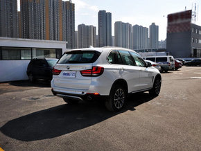 2015款宝马X5中规版 天津现车购车立减特价X5