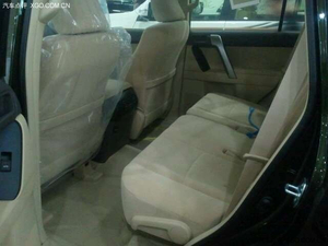 新款丰田霸道2700中东版 现车限时特价钜惠狂欢