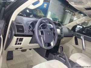 新款丰田霸道2700惊喜促销 现车年前商家大降价