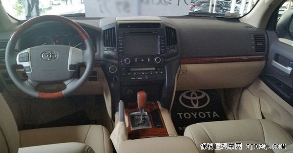 丰田酷路泽4000中东版现车 一月末冲击最底价