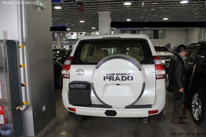 新款丰田霸道4000中东版 现车惊喜连连降价