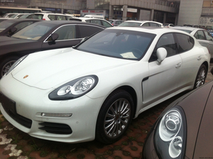 保时捷帕纳梅拉优惠充足 港口现车促销热卖