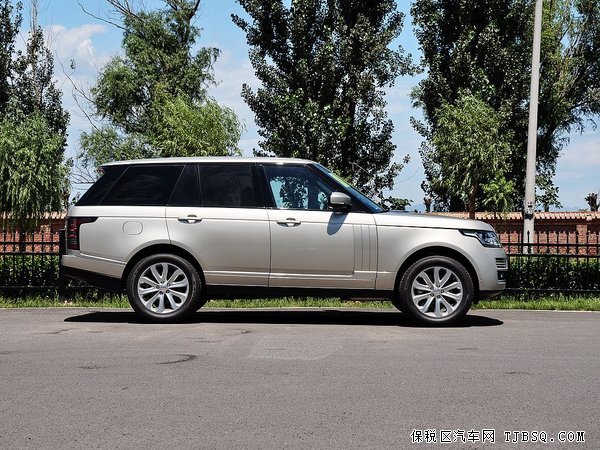 卢克索灰银揽胜行政3.0T现车 柴油路虎低报价