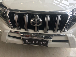 中东版丰田霸道2700 天津港口现车豪情降价