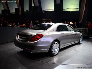 奔驰迈巴赫S600/S400火爆预定 全国10天提现车