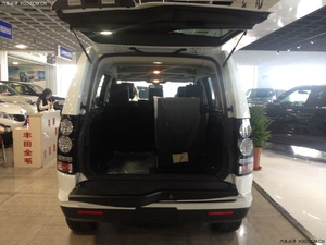 路虎发现四天津现车个性配置 与经典发现同行