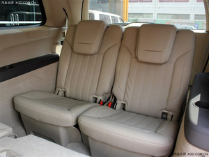 奔驰GL350限量现车特价中 省心省油当属GL级