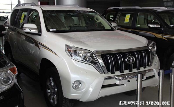 新丰田霸道2700中东现车到店 全系配置超低价