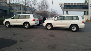 中东版丰田酷路泽4000 现车畅享降价大酬宾