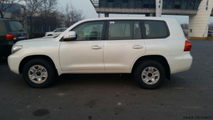 中东版丰田酷路泽4000 现车畅享降价大酬宾