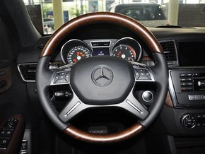 奔驰GL级全系天津现车狂降 更有奔驰GL500特供款