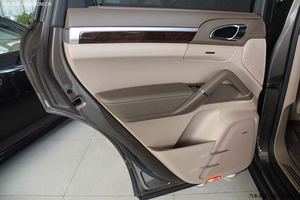 新款保时捷卡宴3.0T美规版 现车惊喜特惠加倍降