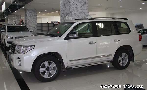 丰田酷路泽4000中东版超强性能 最实价震嗨全城