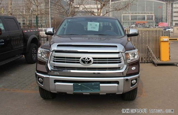 丰田坦途1794版天津港现车 皮卡之巅惠袭津门