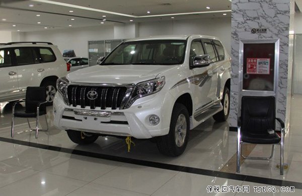 2015款丰田霸道2700回馈价 中东版高品年底鼎献