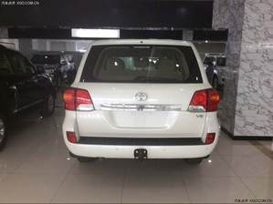 丰田酷路泽4000中东版SUV 浓情让利超乎想象