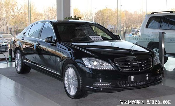 奔驰S级现车全系到店促销 商家连续低价促销
