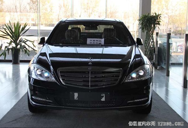 奔驰S级现车全系到店促销 商家连续低价促销
