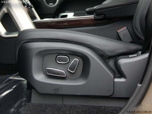 2014款路虎揽胜行政3.0惊喜惠 现车到店超低价