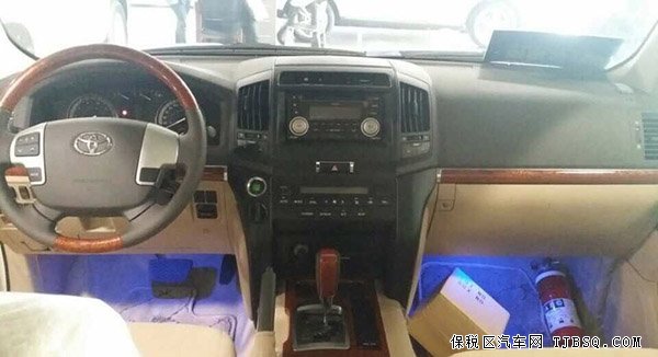 2014款丰田酷路泽4000高配 中东现车惊喜超特惠