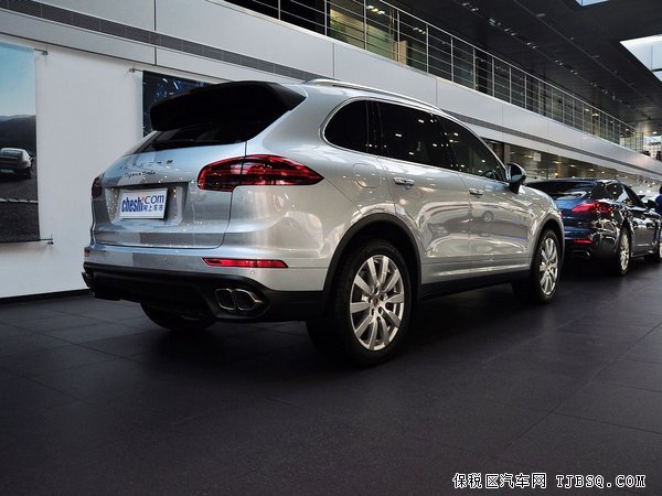 2015款保时捷卡宴年前热购 天津现车最低报价