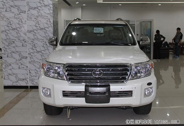 丰田酷路泽4000中东版现车报价 天津港现车大力促