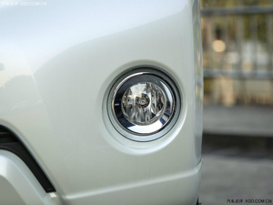 2015款丰田霸道2700现车 鼎力回馈享超低价