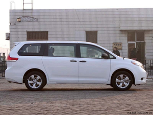 丰田塞纳顶级MPV现车热卖 典雅塞纳年终鼎惠