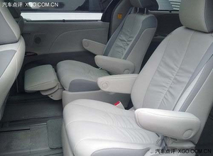 丰田塞纳顶级MPV现车热卖 典雅塞纳年终鼎惠