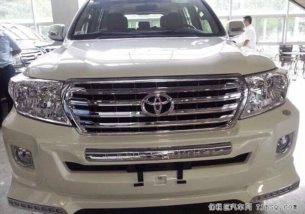 2015款丰田酷路泽4000 中东版周末惊喜促销价
